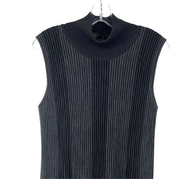 Crea Concept Dress Wool Blend Gray Accordion Pleated Mock Neck Size 40 US 8 Chic - Picture 2 of 6